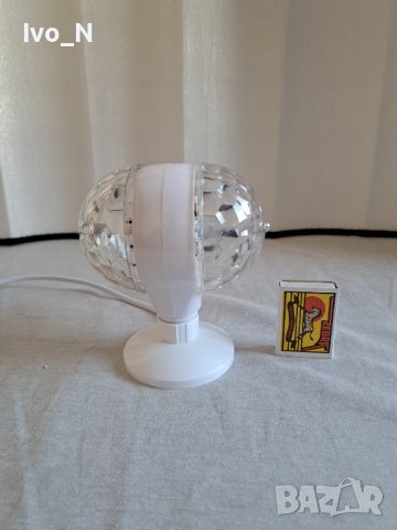 Въртяща се LED Лампа Многоцветна., снимка 3 - Лед осветление - 41525523