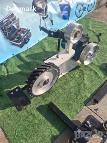 Лентова шлайфмашина= Монофазна , снимка 3 - Други инструменти - 53697469