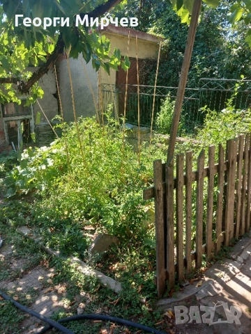 Продавам къща в Перник, кв.Варош -собственик , снимка 12 - Къщи - 52363455