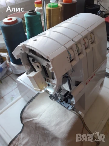 оверлог SINGER, снимка 2 - Шевни машини - 50475642