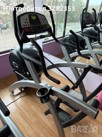 Крос Тренажор Cybex 600A Arc Trainer, снимка 1