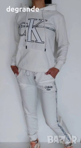 Дамски екипи Calvin Klein БОГАТ ИЗБОР ОТ ЦВЕТОВЕ , снимка 4 - Спортни екипи - 51598308