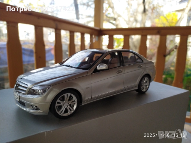 1:18 Autoart - Mercedes C-Class W204 Avantgarde, снимка 5 - Колекции - 52432712