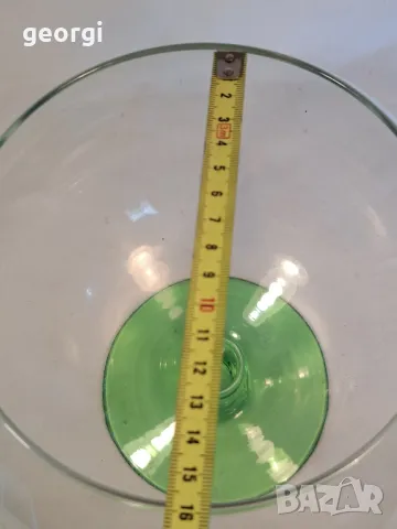 голяма стъклена ваза във формата на чаша духано зелено стъкло 21/4, снимка 6 - Вази - 49175388