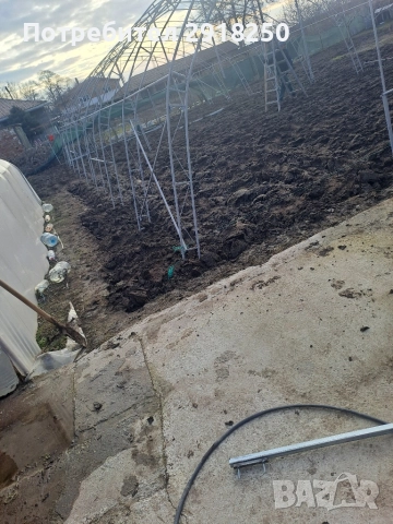 Продавам два броя оранжерии 8на 20