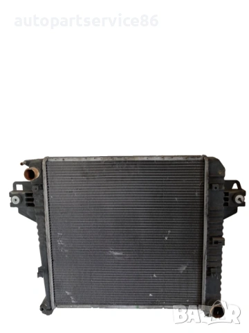 Радиатор за вода за охлаждаща течност за Jeep Cherokee 3.7 (2005)