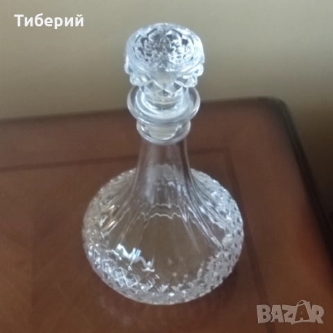 Кристална гарафа, снимка 2 - Декорация за дома - 52103830