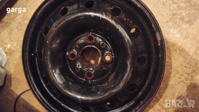 ПЕЖО 2 джанти 14 цола, снимка 2 - Гуми и джанти - 52833600