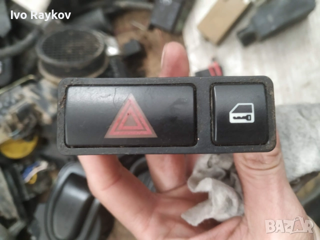  Бутон аварийни светлини BMW E46 1.8 i 61.31-8368920