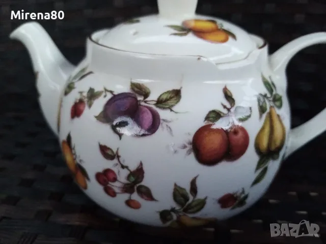 Английски винтидж чайник, снимка 3 - Чаши - 55955619