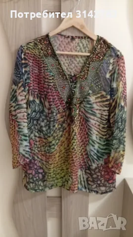 Блуза/ туника, свободен модел с мъниста по деколтето. L/XL