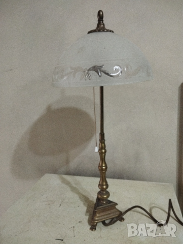 Ретро настолна лампа, снимка 1 - Настолни лампи - 44746999