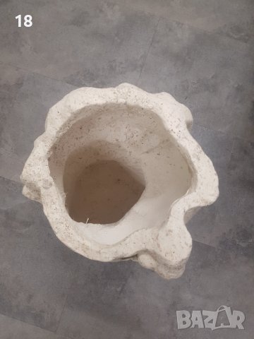 Саксия, снимка 4 - Саксии и кашпи - 41424058