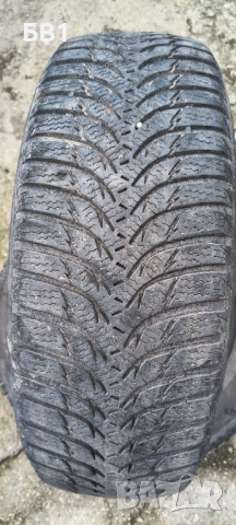 Зимни гуми Kumho Wintercraft 205/60/16, снимка 2 - Гуми и джанти - 53573922
