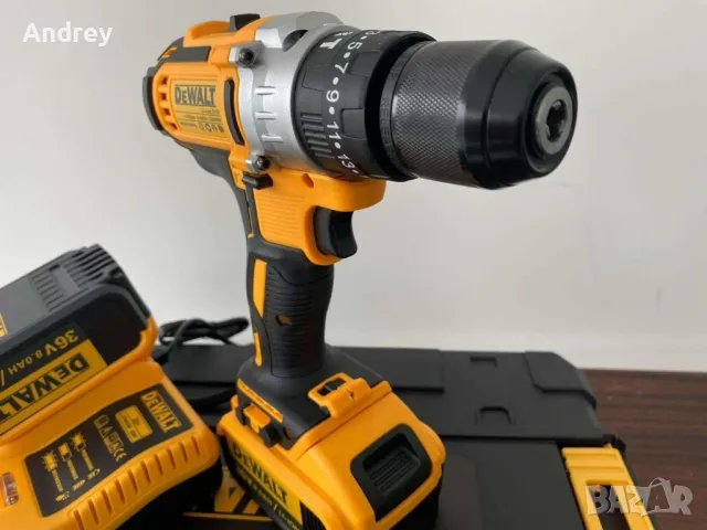 Ударен винтоверт DeWalt метален патронник , снимка 2 - Винтоверти - 48698514