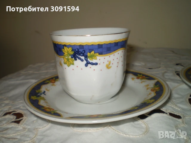 Комплект чаши за кафе Български  порцелен синя ивица златист кант , снимка 8 - Чаши - 51400676