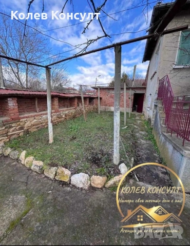 Къща село Медово,обл.Стара Загора, снимка 2 - Къщи - 53636126