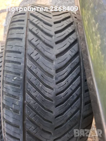 гуми всесезонни 215/55/17, снимка 5 - Гуми и джанти - 56294700