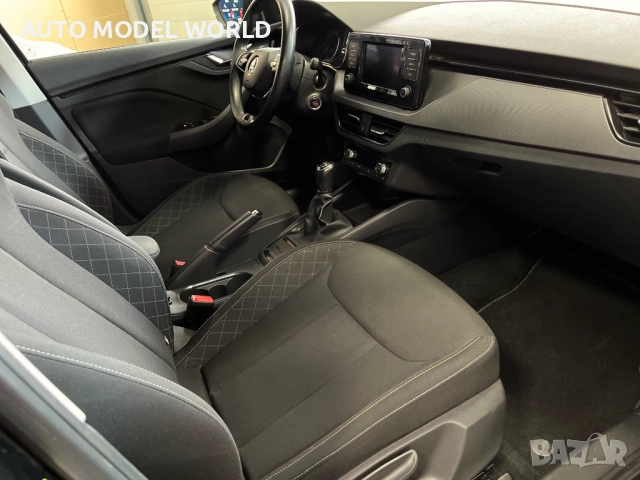 Skoda Kamiq Бензин/ фабричен метан TUV  Германия, снимка 12 - Автомобили и джипове - 45223241