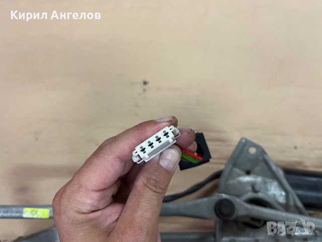 Механизма на чистачките за Mercedes C-class  W203 / CLK W209, снимка 8 - Части - 51562204
