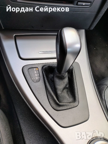 БМВ 320 Д, снимка 5 - Автомобили и джипове - 52171433