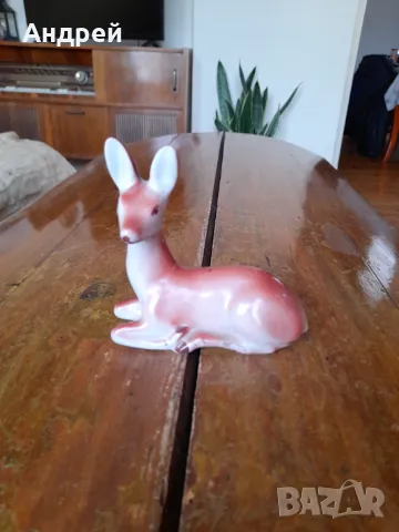 Стара порцеланова фигура,сърничка #7