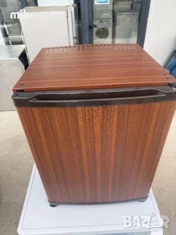 Минибар - малък хладилник Амонячен , снимка 5 - Хладилници - 51915962