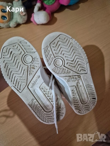 Оригинални Adidas 28 номер, снимка 12 - Детски маратонки - 53593258