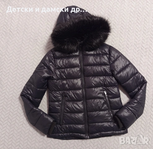 Дамско яке с качулка и пух размер С 
