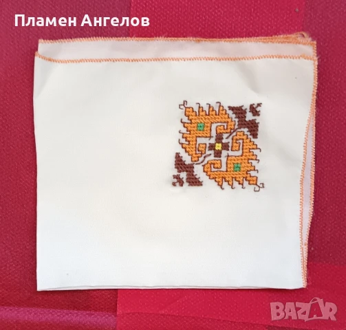 Копринени ръчно бродирани кърпички. , снимка 3 - Декорация за дома - 50813005