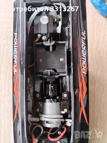 Лодка с дистанционно управление , снимка 3 - Коли, камиони, мотори, писти - 52471662