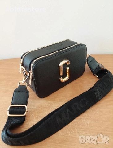 Черна чанта Marc Jacobs код VL12Q21, снимка 2 - Чанти - 40831662