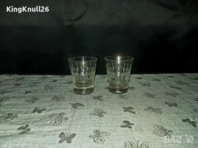 Две малки чаши, снимка 1