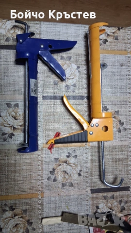 Пистолети за силикон