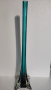 Висока тясна ваза от цветно стъкло с масивна удебелена основа, снимка 1