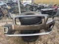 предна броня volvo xc70, снимка 1