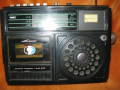 Радио скасетофон, снимка 1 - Радиокасетофони, транзистори - 44530809