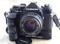 Аналогова камера с обектив и мотор Chinon CE-4., снимка 1