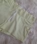 СТРАХОТНИ къси дамски панталонки в неонов жълто-зелен цвят, снимка 2