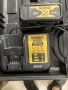 Акумулаторен перфоратор DeWALT - DCH253M2 с две батерии и зарядно у-во, снимка 6