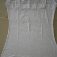 Дамска бяла тениска  с дантела Lily Doll, размер S, снимка 1 - Тениски - 41067819