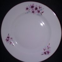 Комплект стари порцеланови чинии - 6 бр. , снимка 2 - Чинии - 42195733