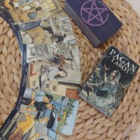 НОВИ Карти Pagan tarot , снимка 3 - Карти за игра - 41408016