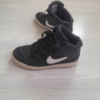 Детски боти NIKE с пух за момче, снимка 2 - Детски маратонки - 42469562