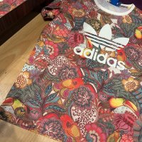 Adidas originals тениска , снимка 2 - Тениски - 41425210