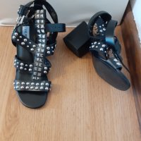 Чисто нови дамски сандали лукс  1082с на STEVE MADDEN LONDON , снимка 1 - Сандали - 42419932