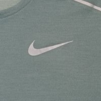 Nike DRI-FIT Breathe Tee оригинална тениска L Найк спортна фланелка, снимка 4 - Спортни дрехи, екипи - 42504293