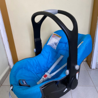Италианско бебешко  столче  CHICCO, снимка 9 - Столчета за кола и колело - 36513301