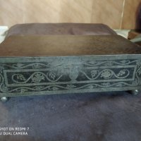 стара метална кутия, снимка 1 - Антикварни и старинни предмети - 33830756