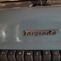 Пишеща машина Tornedo, латиница/немска азбука, снимка 3 - Антикварни и старинни предмети - 41643682